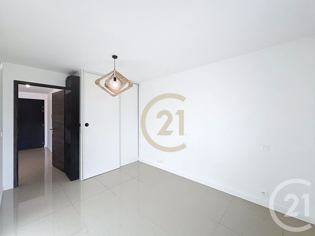 Appartement T2 à louer - 2 pièces - 43.28 m2 - CANNES LA BOCCA - 06 - PROVENCE-ALPES-COTE-D-AZUR - Century 21 Immobilier Conseil