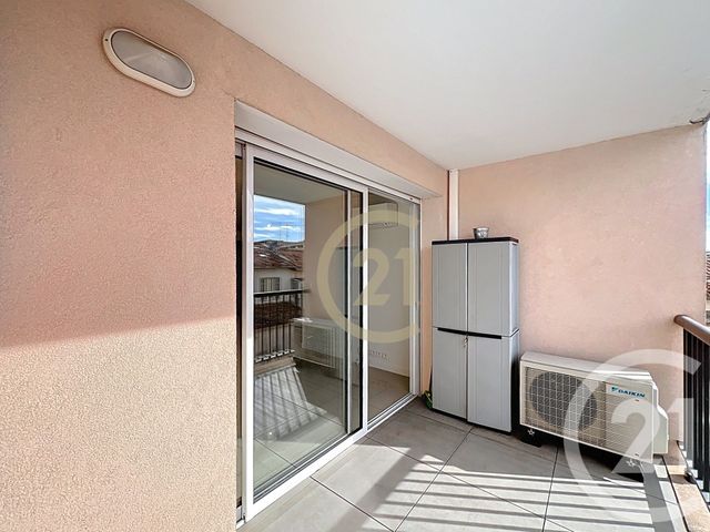 Appartement T2 à louer - 2 pièces - 43.28 m2 - CANNES LA BOCCA - 06 - PROVENCE-ALPES-COTE-D-AZUR - Century 21 Immobilier Conseil