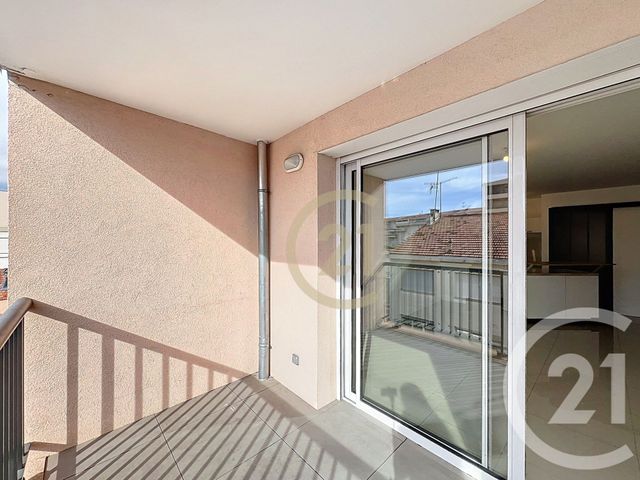 Appartement T2 à louer - 2 pièces - 43.28 m2 - CANNES LA BOCCA - 06 - PROVENCE-ALPES-COTE-D-AZUR - Century 21 Immobilier Conseil