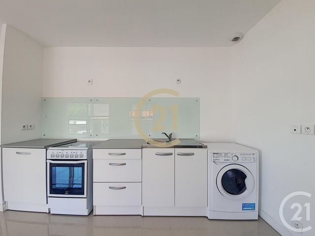 Appartement Studio à louer - 1 pièce - 32.24 m2 - CANNES LA BOCCA - 06 - PROVENCE-ALPES-COTE-D-AZUR - Century 21 Immobilier Conseil