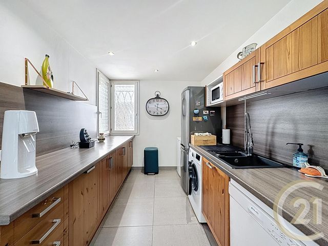 Appartement T4 à vendre - 4 pièces - 77.78 m2 - CANNES LA BOCCA - 06 - PROVENCE-ALPES-COTE-D-AZUR - Century 21 Immobilier Conseil