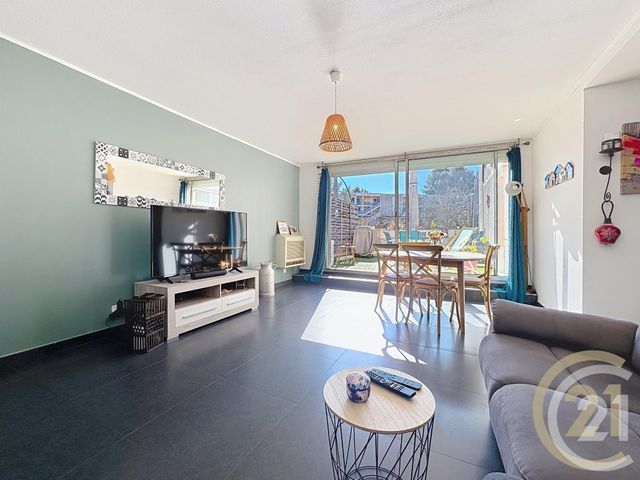 Appartement T4 à vendre - 4 pièces - 77.78 m2 - CANNES LA BOCCA - 06 - PROVENCE-ALPES-COTE-D-AZUR - Century 21 Immobilier Conseil