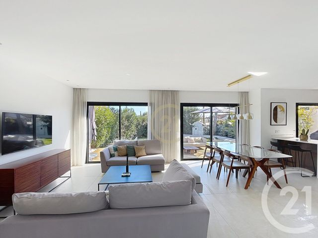 maison à louer - 5 pièces - 113.49 m2 - MOUGINS - 06 - PROVENCE-ALPES-COTE-D-AZUR - Century 21 Immobilier Conseil