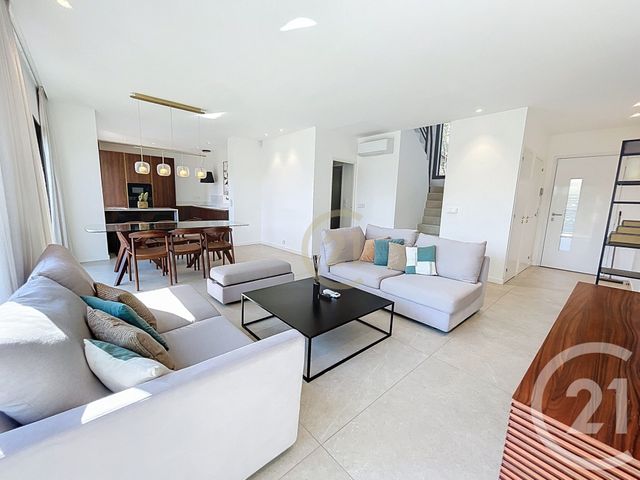 maison à louer - 5 pièces - 113.49 m2 - MOUGINS - 06 - PROVENCE-ALPES-COTE-D-AZUR - Century 21 Immobilier Conseil