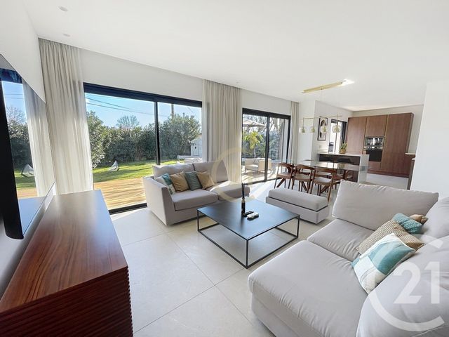 maison à louer - 5 pièces - 113.49 m2 - MOUGINS - 06 - PROVENCE-ALPES-COTE-D-AZUR - Century 21 Immobilier Conseil