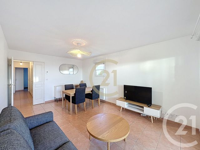 Appartement T2 à louer - 2 pièces - 41.01 m2 - LE CANNET - 06 - PROVENCE-ALPES-COTE-D-AZUR - Century 21 Immobilier Conseil