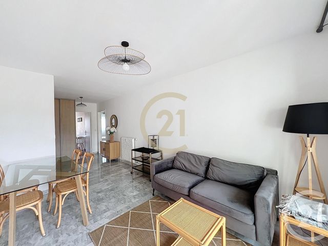 Appartement F3 à louer - 3 pièces - 60.02 m2 - CANNES LA BOCCA - 06 - PROVENCE-ALPES-COTE-D-AZUR - Century 21 Immobilier Conseil