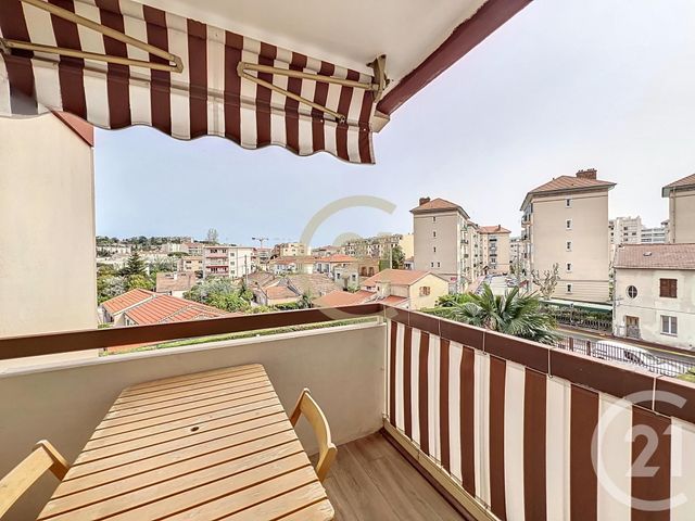 Appartement F3 à louer - 3 pièces - 60.02 m2 - CANNES LA BOCCA - 06 - PROVENCE-ALPES-COTE-D-AZUR - Century 21 Immobilier Conseil