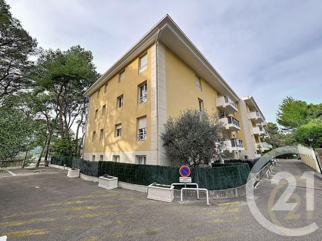 Appartement F3 à vendre - 3 pièces - 64.0 m2 - CANNES LA BOCCA - 06 - PROVENCE-ALPES-COTE-D-AZUR - Century 21 Immobilier Conseil