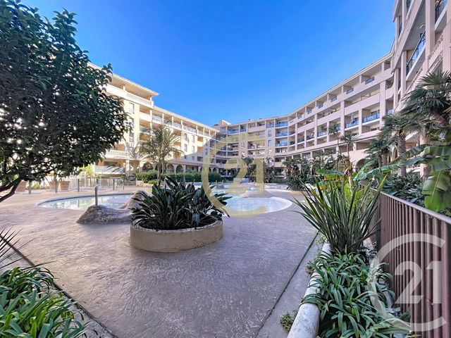 Appartement F2 + cab à vendre - 2 pièces - 28.93 m2 - CANNES LA BOCCA - 06 - PROVENCE-ALPES-COTE-D-AZUR - Century 21 Immobilier Conseil