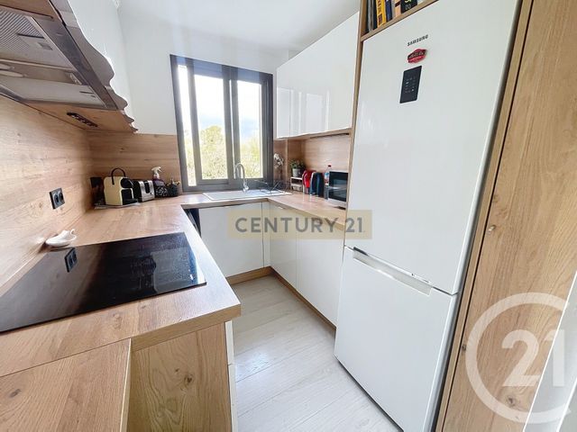 Appartement F4 à vendre - 4 pièces - 71.88 m2 - CANNES LA BOCCA - 06 - PROVENCE-ALPES-COTE-D-AZUR - Century 21 Immobilier Conseil