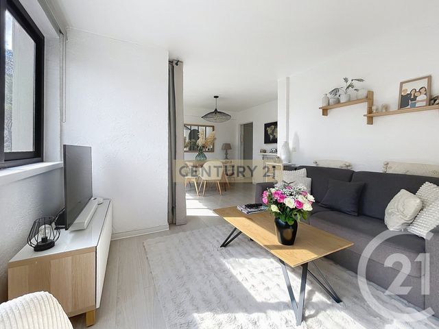Appartement F4 à vendre - 4 pièces - 71.88 m2 - CANNES LA BOCCA - 06 - PROVENCE-ALPES-COTE-D-AZUR - Century 21 Immobilier Conseil