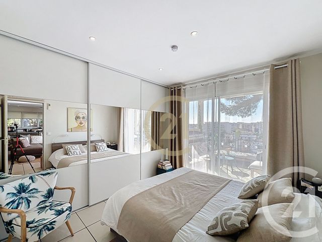 Appartement T4 à louer - 4 pièces - 113.95 m2 - LE CANNET - 06 - PROVENCE-ALPES-COTE-D-AZUR - Century 21 Immobilier Conseil