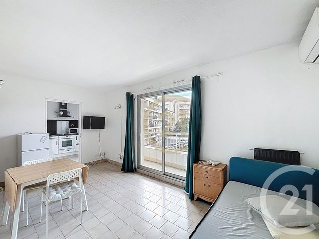 Appartement Studio à louer - 1 pièce - 30.0 m2 - CANNES LA BOCCA - 06 - PROVENCE-ALPES-COTE-D-AZUR - Century 21 Immobilier Conseil