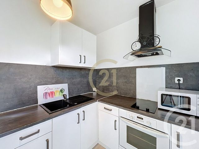 Appartement Studio à louer - 1 pièce - 30.0 m2 - CANNES LA BOCCA - 06 - PROVENCE-ALPES-COTE-D-AZUR - Century 21 Immobilier Conseil