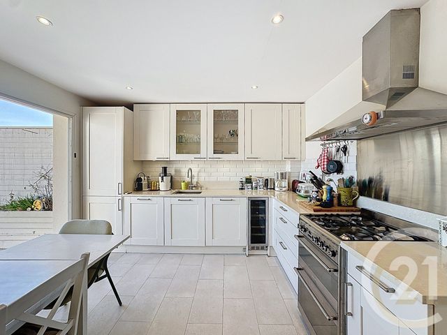 Appartement F3 à vendre - 3 pièces - 58.0 m2 - CANNES LA BOCCA - 06 - PROVENCE-ALPES-COTE-D-AZUR - Century 21 Immobilier Conseil