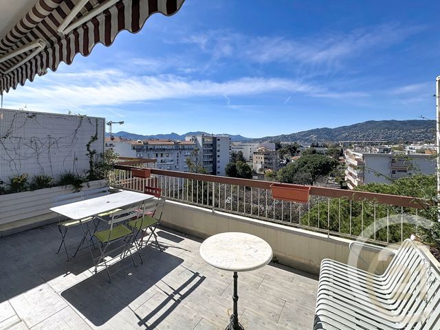Appartement F3 à vendre - 3 pièces - 58.0 m2 - CANNES LA BOCCA - 06 - PROVENCE-ALPES-COTE-D-AZUR - Century 21 Immobilier Conseil