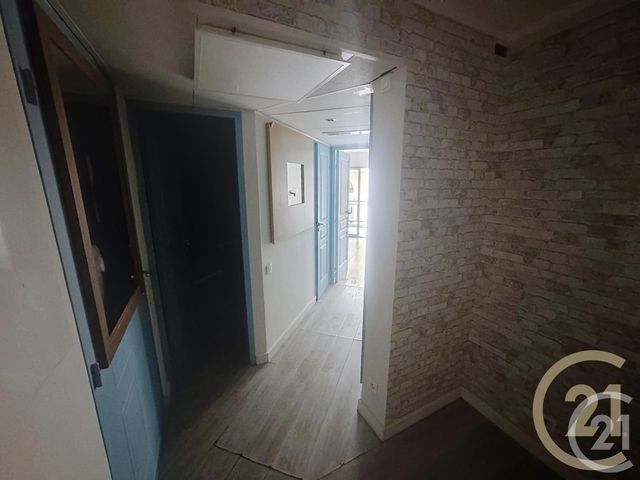 Appartement à vendre - 2 pièces - 30.2 m2 - CANNES LA BOCCA - 06 - PROVENCE-ALPES-COTE-D-AZUR - Century 21 Immobilier Conseil