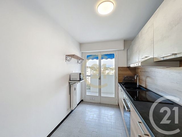 Appartement T3 à louer - 3 pièces - 64.48 m2 - CANNES - 06 - PROVENCE-ALPES-COTE-D-AZUR - Century 21 Immobilier Conseil