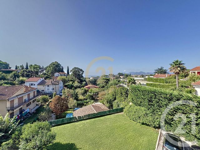 Appartement F3 à louer - 3 pièces - 69.11 m2 - CANNES - 06 - PROVENCE-ALPES-COTE-D-AZUR - Century 21 Immobilier Conseil