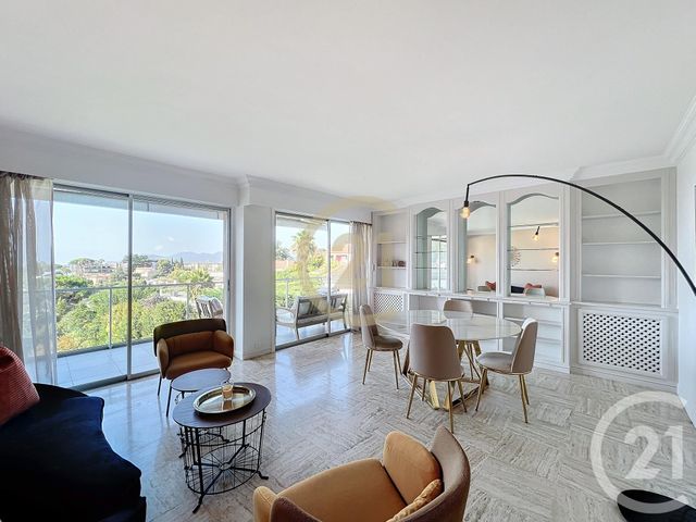 Appartement F3 à louer - 3 pièces - 69.11 m2 - CANNES - 06 - PROVENCE-ALPES-COTE-D-AZUR - Century 21 Immobilier Conseil