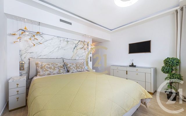 Appartement T3 à vendre - 3 pièces - 91.0 m2 - CANNES - 06 - PROVENCE-ALPES-COTE-D-AZUR - Century 21 Immobilier Conseil