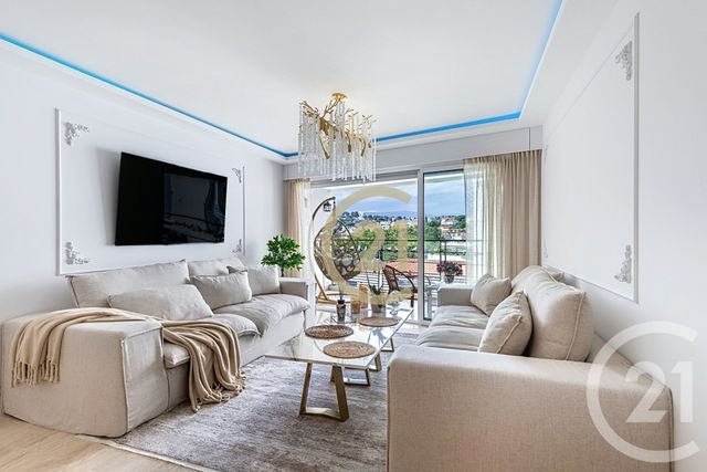 Appartement T3 à vendre - 3 pièces - 91.0 m2 - CANNES - 06 - PROVENCE-ALPES-COTE-D-AZUR - Century 21 Immobilier Conseil
