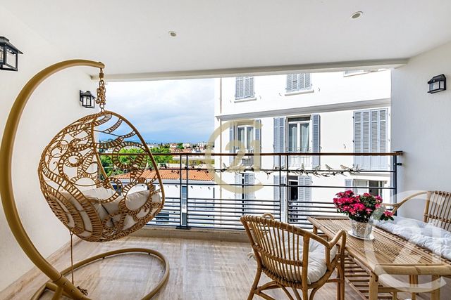 Appartement T3 à vendre - 3 pièces - 91.0 m2 - CANNES - 06 - PROVENCE-ALPES-COTE-D-AZUR - Century 21 Immobilier Conseil