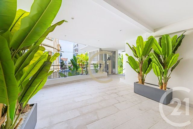 Appartement T3 à vendre - 3 pièces - 91.0 m2 - CANNES - 06 - PROVENCE-ALPES-COTE-D-AZUR - Century 21 Immobilier Conseil