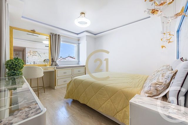 Appartement T3 à vendre - 3 pièces - 91.0 m2 - CANNES - 06 - PROVENCE-ALPES-COTE-D-AZUR - Century 21 Immobilier Conseil