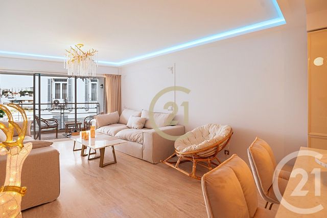 Appartement T3 à vendre - 3 pièces - 91.0 m2 - CANNES - 06 - PROVENCE-ALPES-COTE-D-AZUR - Century 21 Immobilier Conseil