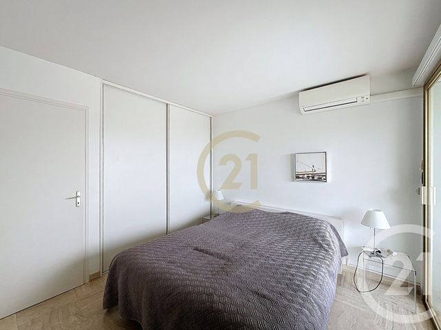 Appartement T3 à louer - 3 pièces - 76.9 m2 - CANNES LA BOCCA - 06 - PROVENCE-ALPES-COTE-D-AZUR - Century 21 Immobilier Conseil