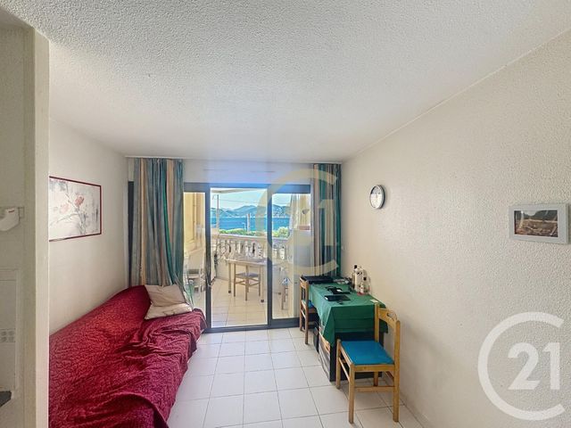 Appartement Studio Cabine à vendre - 1 pièce - 22.5 m2 - CANNES LA BOCCA - 06 - PROVENCE-ALPES-COTE-D-AZUR - Century 21 Immobilier Conseil