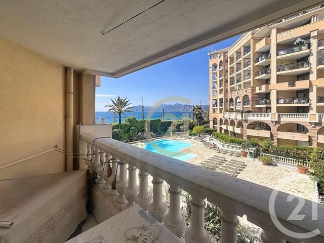Appartement Studio Cabine à vendre - 1 pièce - 22.5 m2 - CANNES LA BOCCA - 06 - PROVENCE-ALPES-COTE-D-AZUR - Century 21 Immobilier Conseil