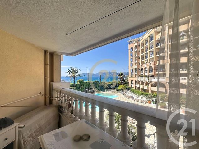 Appartement Studio Cabine à vendre - 1 pièce - 22.5 m2 - CANNES LA BOCCA - 06 - PROVENCE-ALPES-COTE-D-AZUR - Century 21 Immobilier Conseil