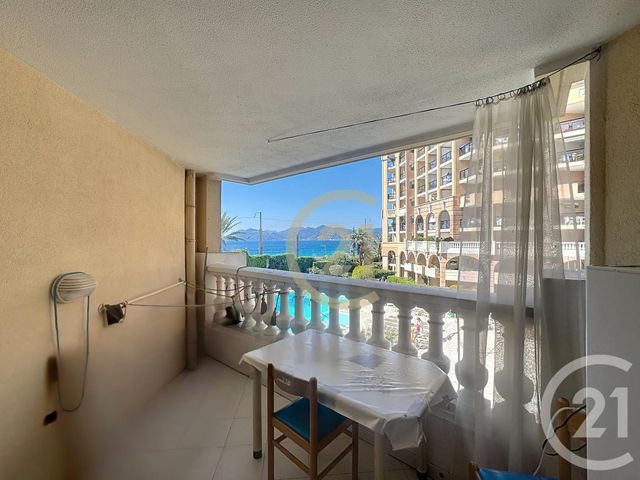 Appartement Studio Cabine à vendre - 1 pièce - 22.5 m2 - CANNES LA BOCCA - 06 - PROVENCE-ALPES-COTE-D-AZUR - Century 21 Immobilier Conseil
