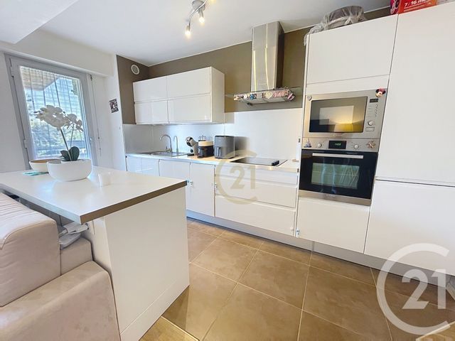 Appartement F3 à vendre - 3 pièces - 65.13 m2 - LE CANNET - 06 - PROVENCE-ALPES-COTE-D-AZUR - Century 21 Immobilier Conseil