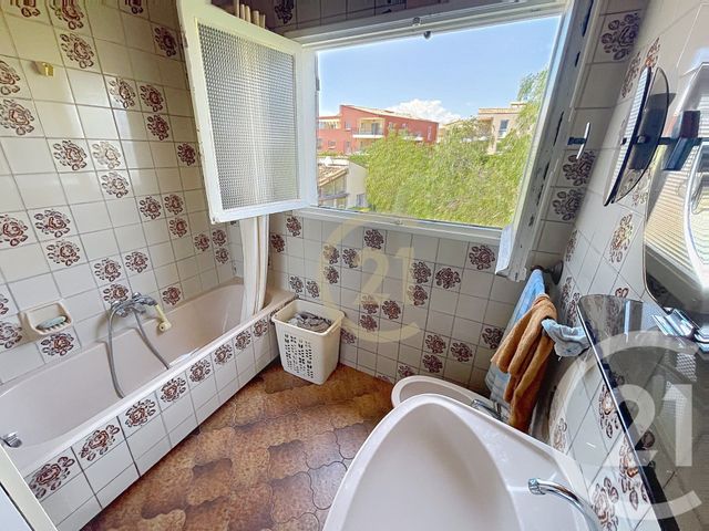 Appartement F3 à vendre - 3 pièces - 67.65 m2 - LA ROQUETTE SUR SIAGNE - 06 - PROVENCE-ALPES-COTE-D-AZUR - Century 21 Immobilier Conseil