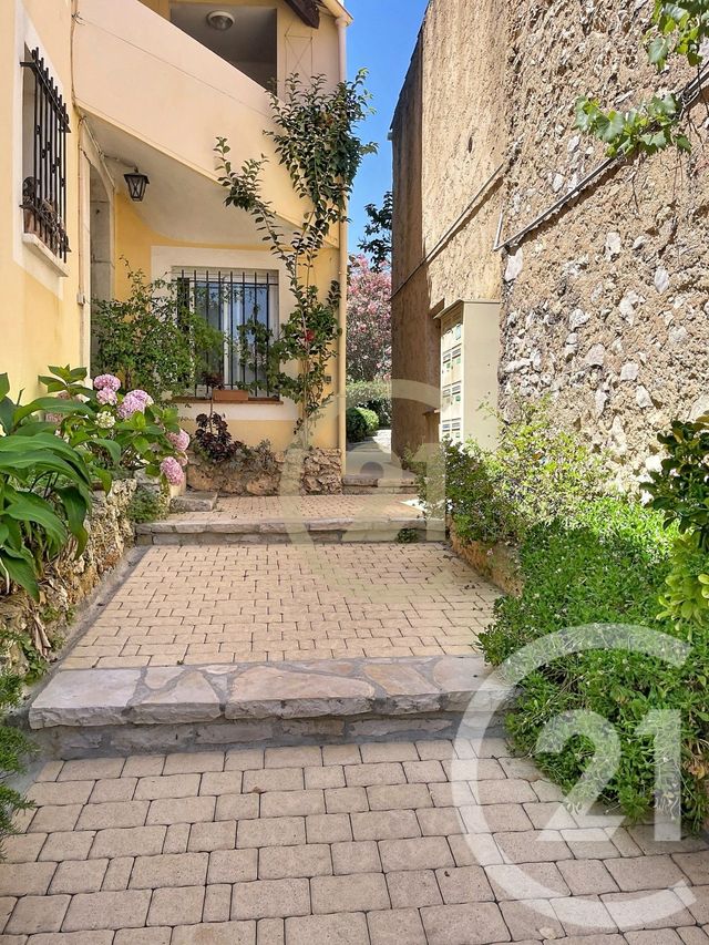 Appartement F3 à vendre - 3 pièces - 67.65 m2 - LA ROQUETTE SUR SIAGNE - 06 - PROVENCE-ALPES-COTE-D-AZUR - Century 21 Immobilier Conseil