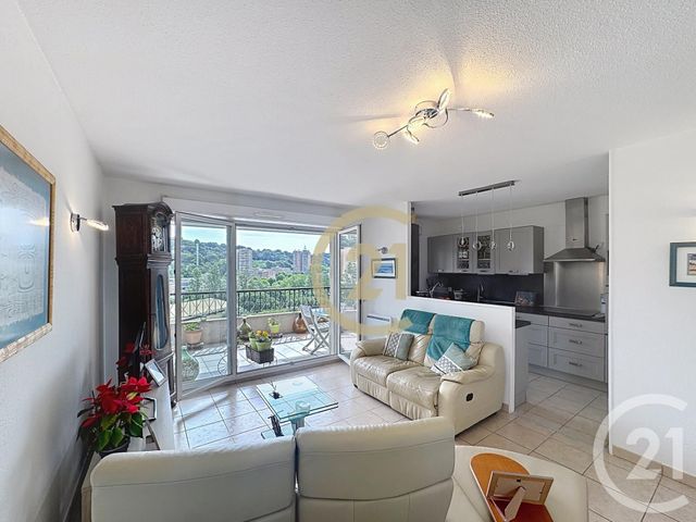 Appartement T3 à vendre - 3 pièces - 60.0 m2 - CANNES LA BOCCA - 06 - PROVENCE-ALPES-COTE-D-AZUR - Century 21 Immobilier Conseil