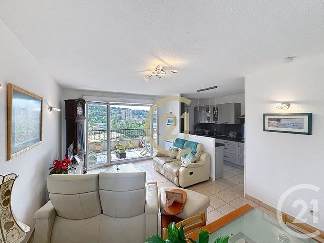 Appartement T3 à vendre - 3 pièces - 60.0 m2 - CANNES LA BOCCA - 06 - PROVENCE-ALPES-COTE-D-AZUR - Century 21 Immobilier Conseil