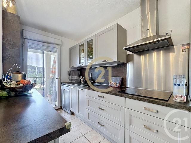 Appartement T3 à vendre - 3 pièces - 60.0 m2 - CANNES LA BOCCA - 06 - PROVENCE-ALPES-COTE-D-AZUR - Century 21 Immobilier Conseil