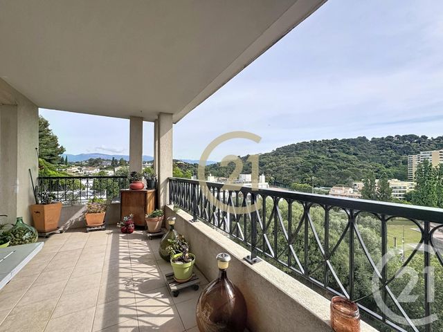 Appartement T3 à vendre - 3 pièces - 60.0 m2 - CANNES LA BOCCA - 06 - PROVENCE-ALPES-COTE-D-AZUR - Century 21 Immobilier Conseil