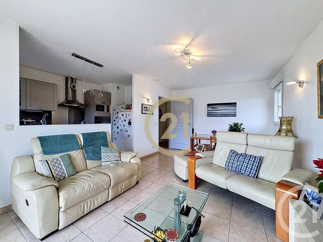 Appartement T3 à vendre - 3 pièces - 60.0 m2 - CANNES LA BOCCA - 06 - PROVENCE-ALPES-COTE-D-AZUR - Century 21 Immobilier Conseil