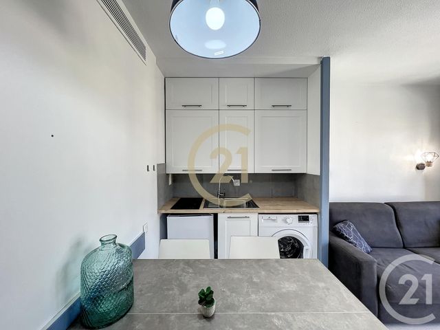Appartement F2 à louer - 2 pièces - 25.32 m2 - CANNES LA BOCCA - 06 - PROVENCE-ALPES-COTE-D-AZUR - Century 21 Immobilier Conseil