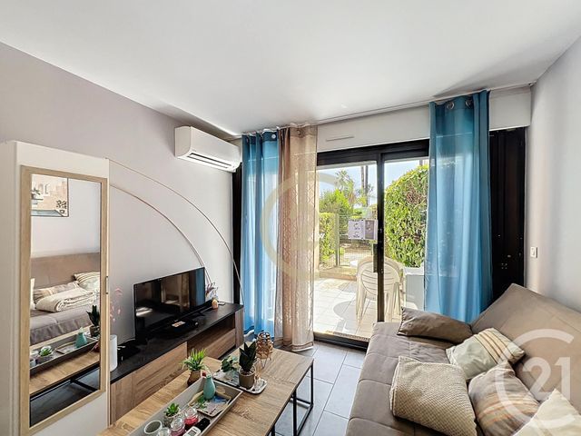 Appartement T2 à louer - 2 pièces - 22.15 m2 - CANNES LA BOCCA - 06 - PROVENCE-ALPES-COTE-D-AZUR - Century 21 Immobilier Conseil