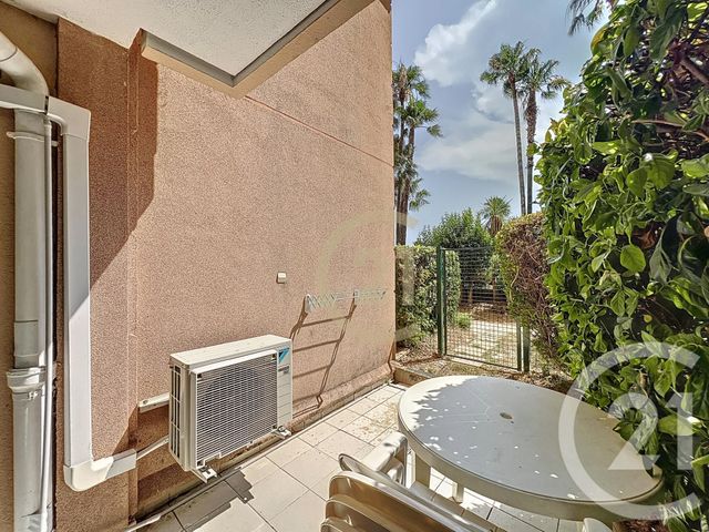 Appartement T2 à louer - 2 pièces - 22.15 m2 - CANNES LA BOCCA - 06 - PROVENCE-ALPES-COTE-D-AZUR - Century 21 Immobilier Conseil