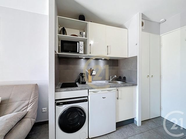 Appartement T2 à louer - 2 pièces - 22.15 m2 - CANNES LA BOCCA - 06 - PROVENCE-ALPES-COTE-D-AZUR - Century 21 Immobilier Conseil