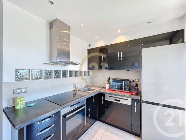 Appartement Studio cabine à louer - 2 pièces - 35.84 m2 - CANNES LA BOCCA - 06 - PROVENCE-ALPES-COTE-D-AZUR - Century 21 Immobilier Conseil