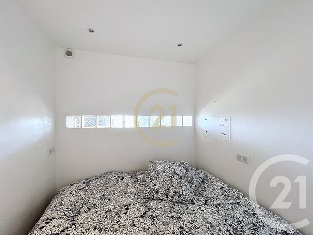 Appartement Studio cabine à louer - 2 pièces - 35.84 m2 - CANNES LA BOCCA - 06 - PROVENCE-ALPES-COTE-D-AZUR - Century 21 Immobilier Conseil